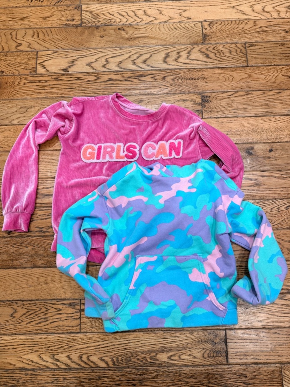 2 for 10!! Girls Pink "Girls Can" and camo hooded Sweatshirt